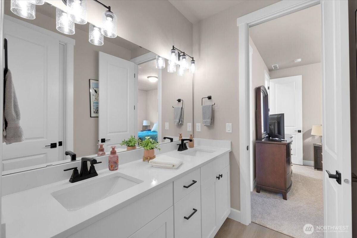 10229 135th Avenue NE, Lake Stevens, WA 98258