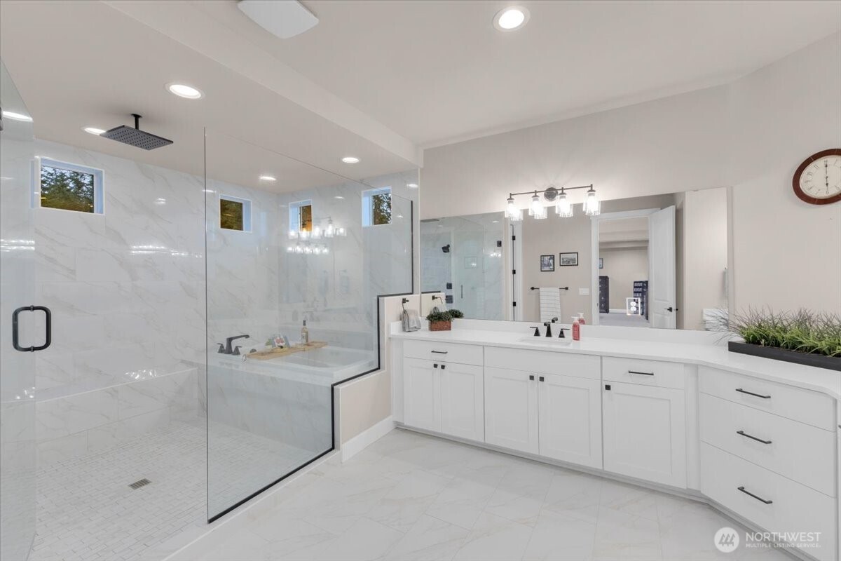 10229 135th Avenue NE, Lake Stevens, WA 98258