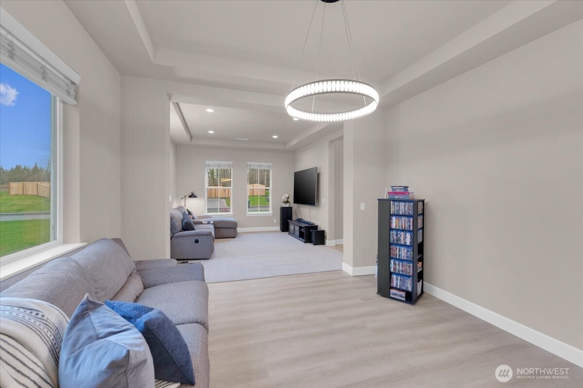 10229 135th Avenue NE, Lake Stevens, WA 98258