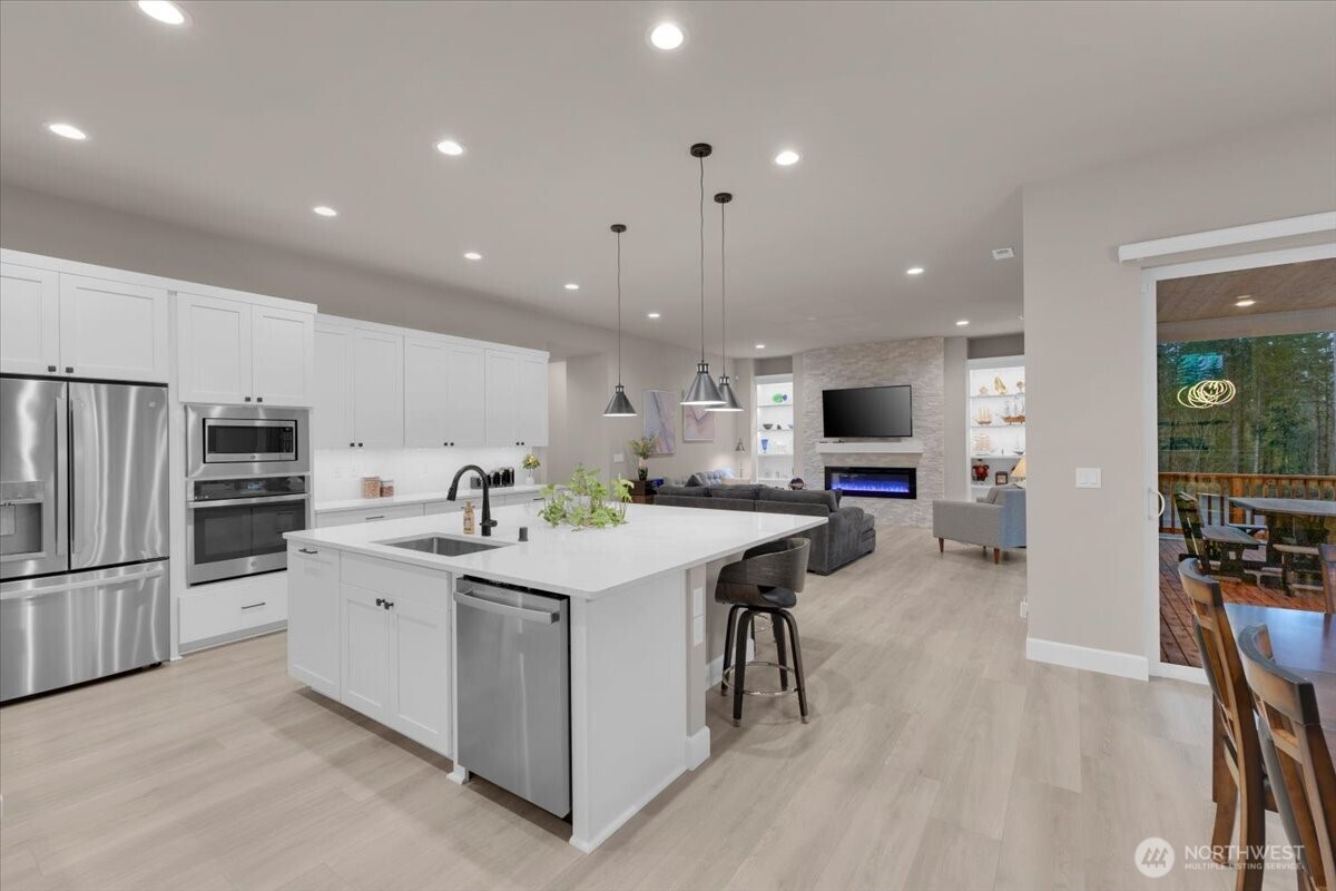 10229 135th Avenue NE, Lake Stevens, WA 98258