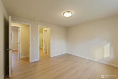 14522 NE 5th Street , Bellevue, WA 98007 - Photo 12