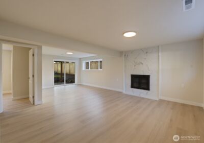 14522 NE 5th Street , Bellevue, WA 98007 - Photo 18