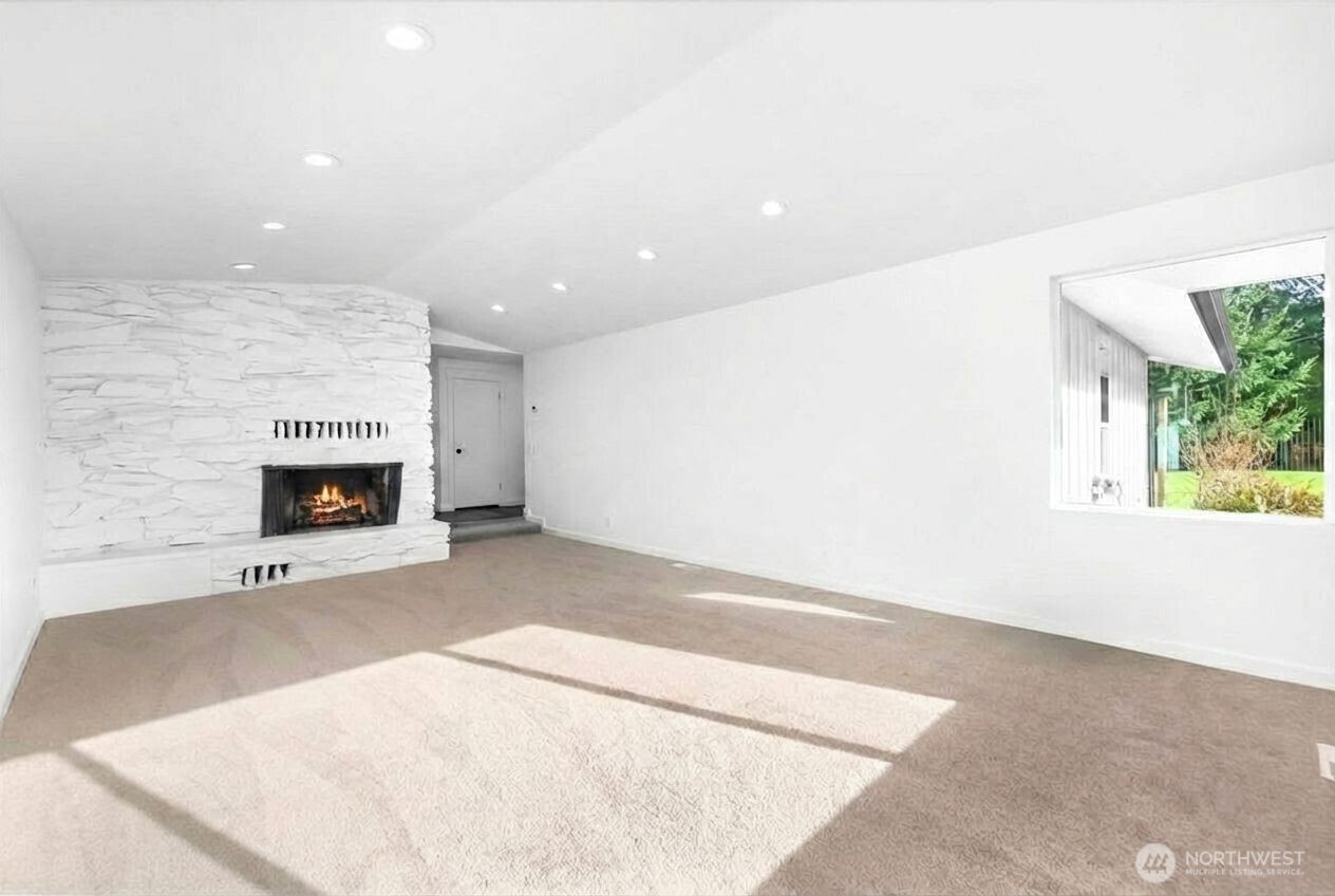 3015 Victor Place , Everett, WA 98201