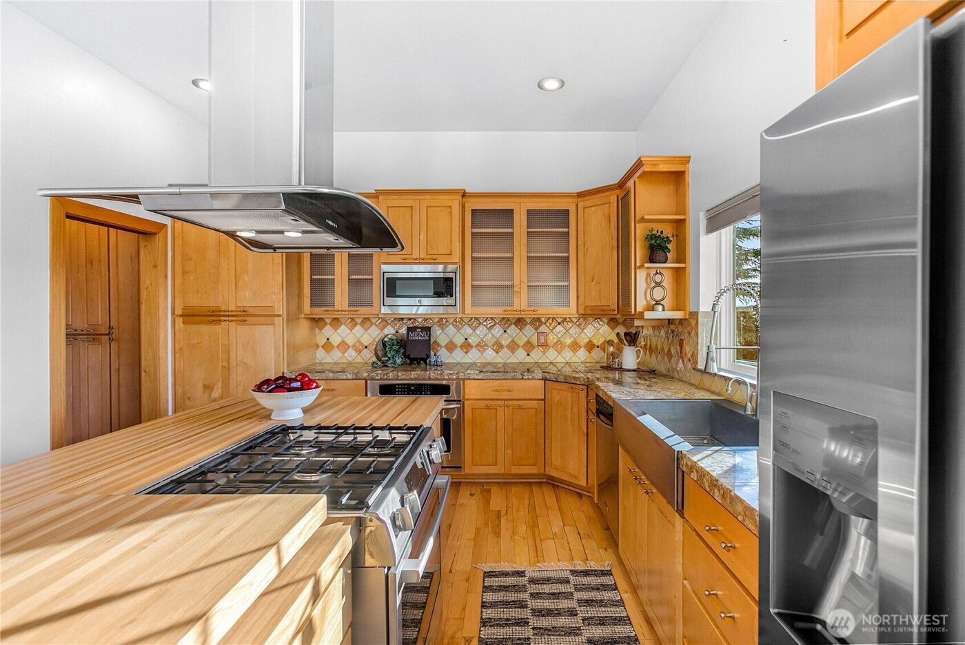 4311 Romano Lane , Tokeland, WA 98590