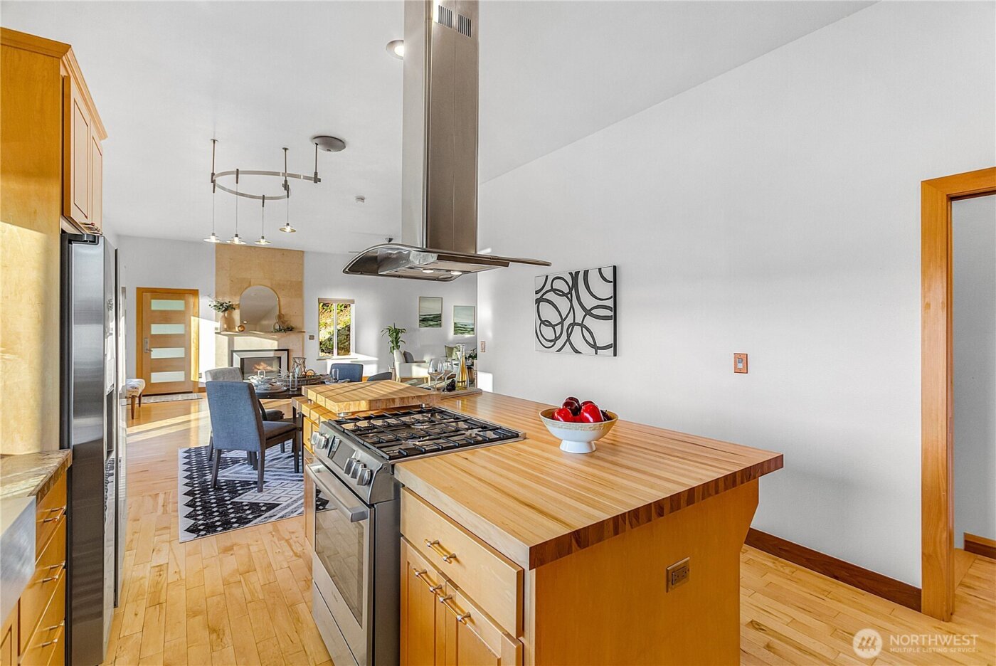 4311 Romano Lane , Tokeland, WA 98590