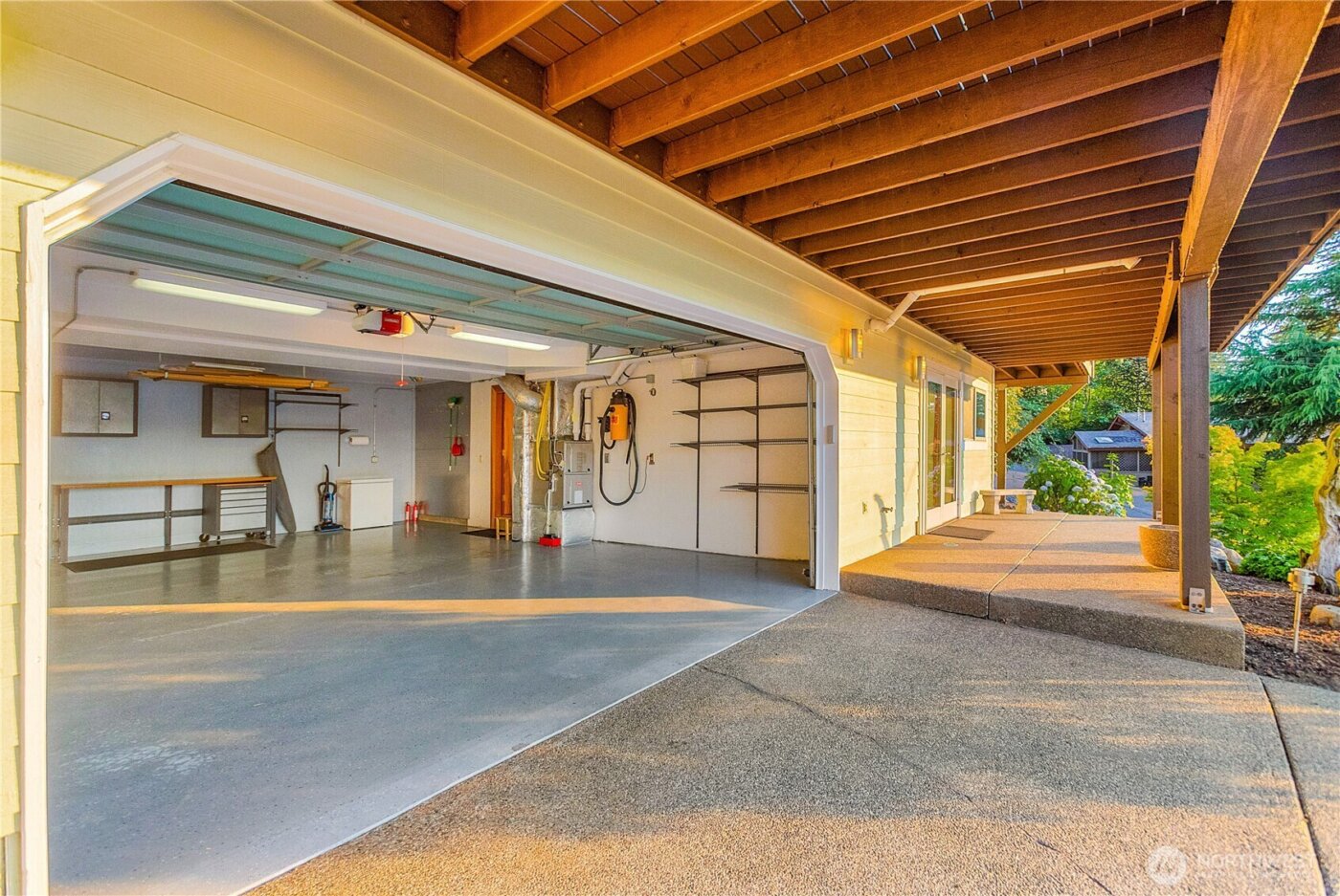 4311 Romano Lane , Tokeland, WA 98590