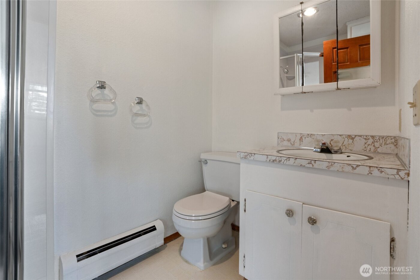 21 E Sullivan Street , Allyn, WA 98524-7606