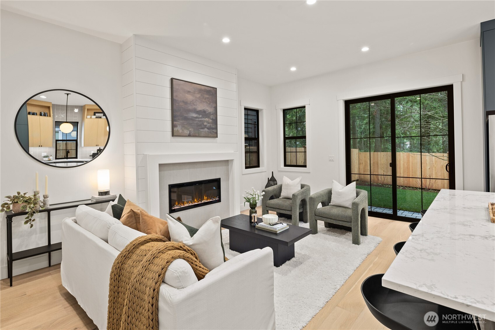 16656 NE 12th Street , Bellevue, WA 98008