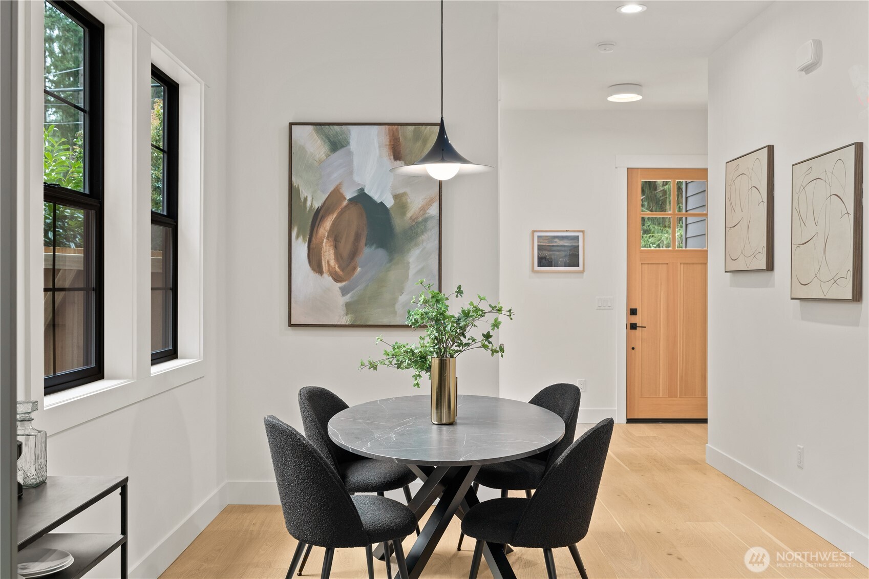 16656 NE 12th Street , Bellevue, WA 98008