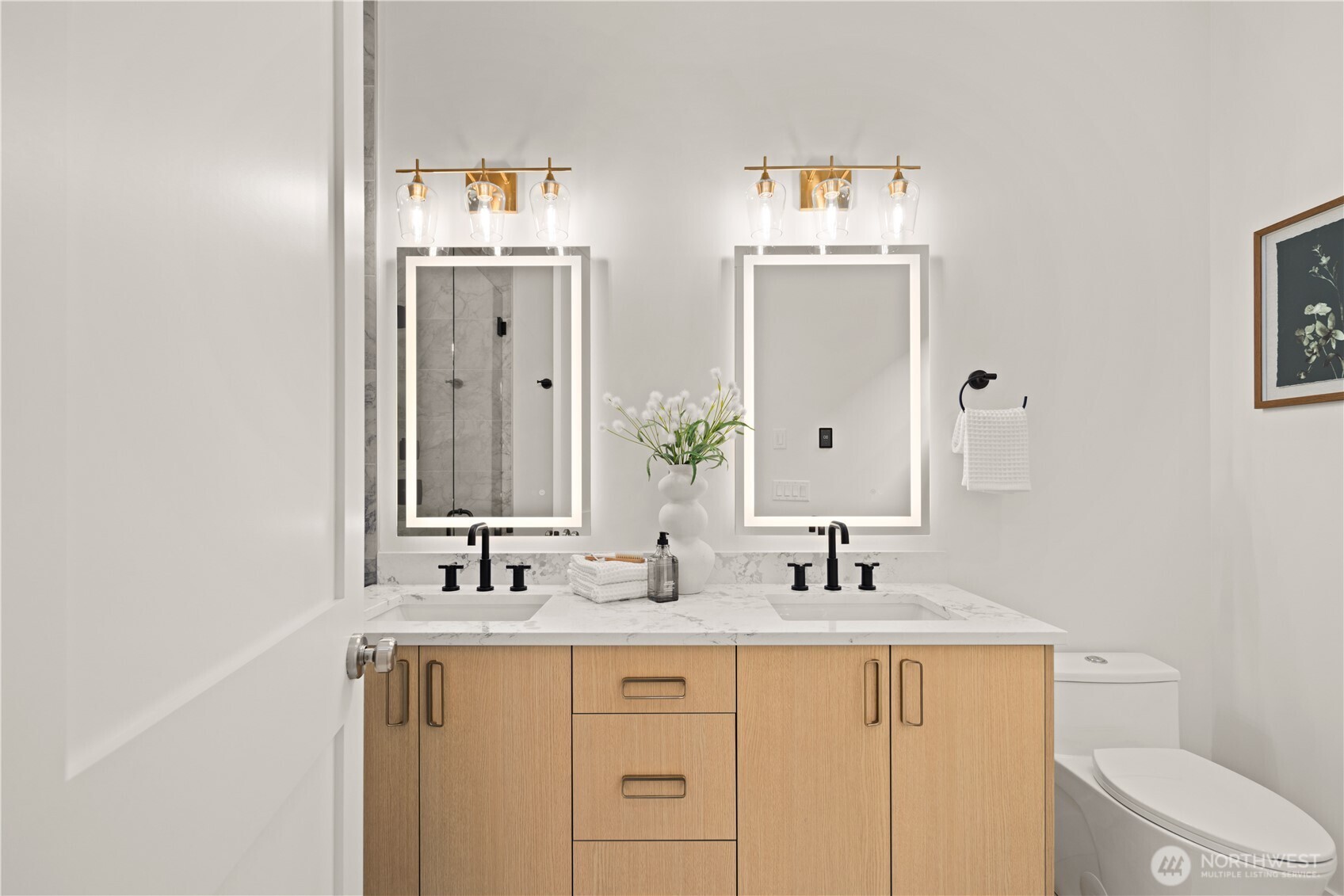 16656 NE 12th Street , Bellevue, WA 98008