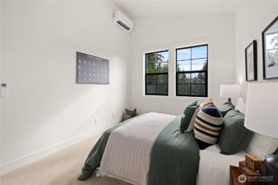 16656 NE 12th Street , Bellevue, WA 98008 - Photo 25