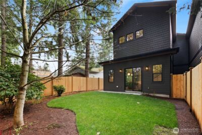 16656 NE 12th Street , Bellevue, WA 98008 - Photo 28