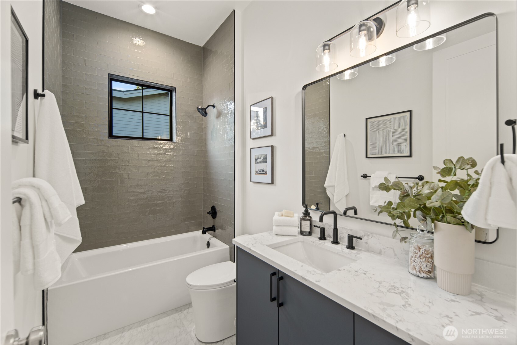 16656 NE 12th Street , Bellevue, WA 98008