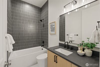 16656 NE 12th Street , Bellevue, WA 98008 - Photo 26