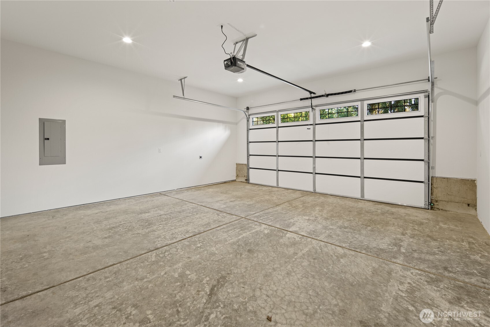 16656 NE 12th Street , Bellevue, WA 98008