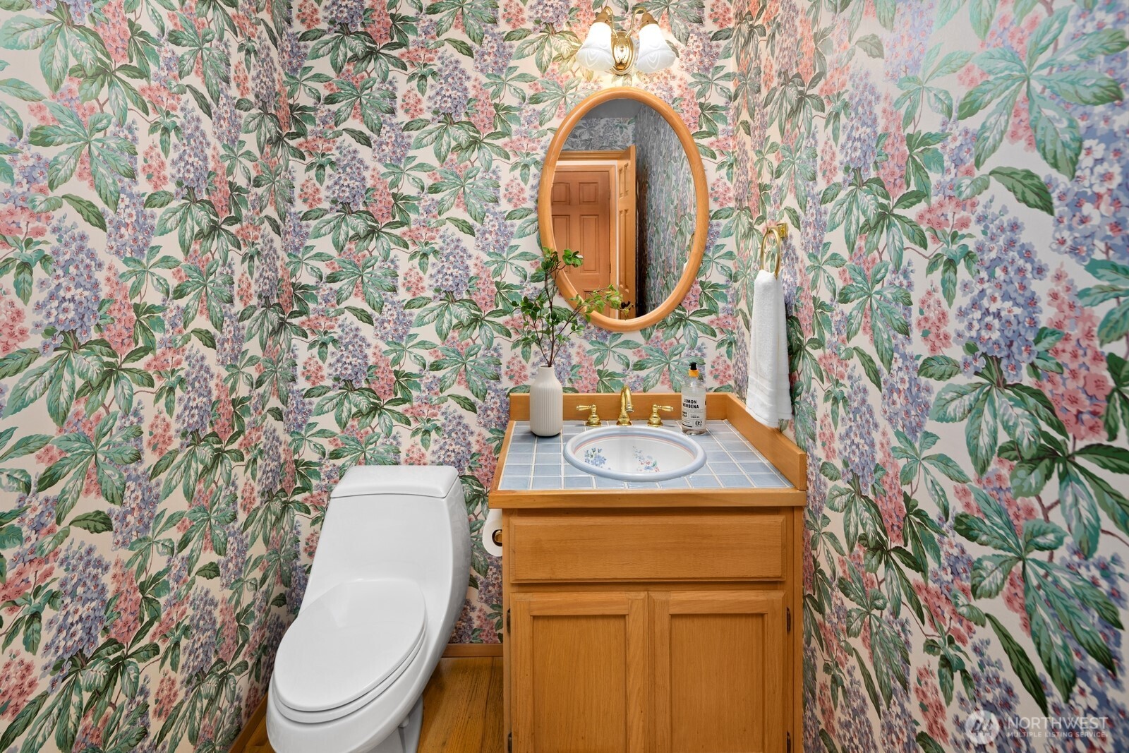 17421 190th Ave SE , Renton, WA 98058