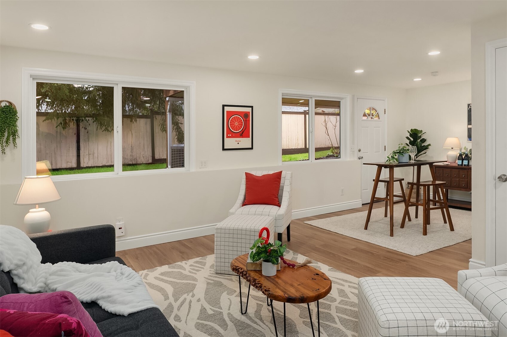 7039 39th Avenue NE, Seattle, WA 98115