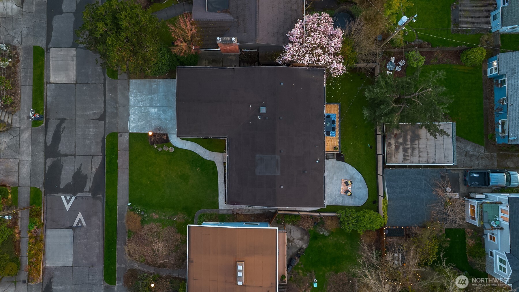 7039 39th Avenue NE, Seattle, WA 98115