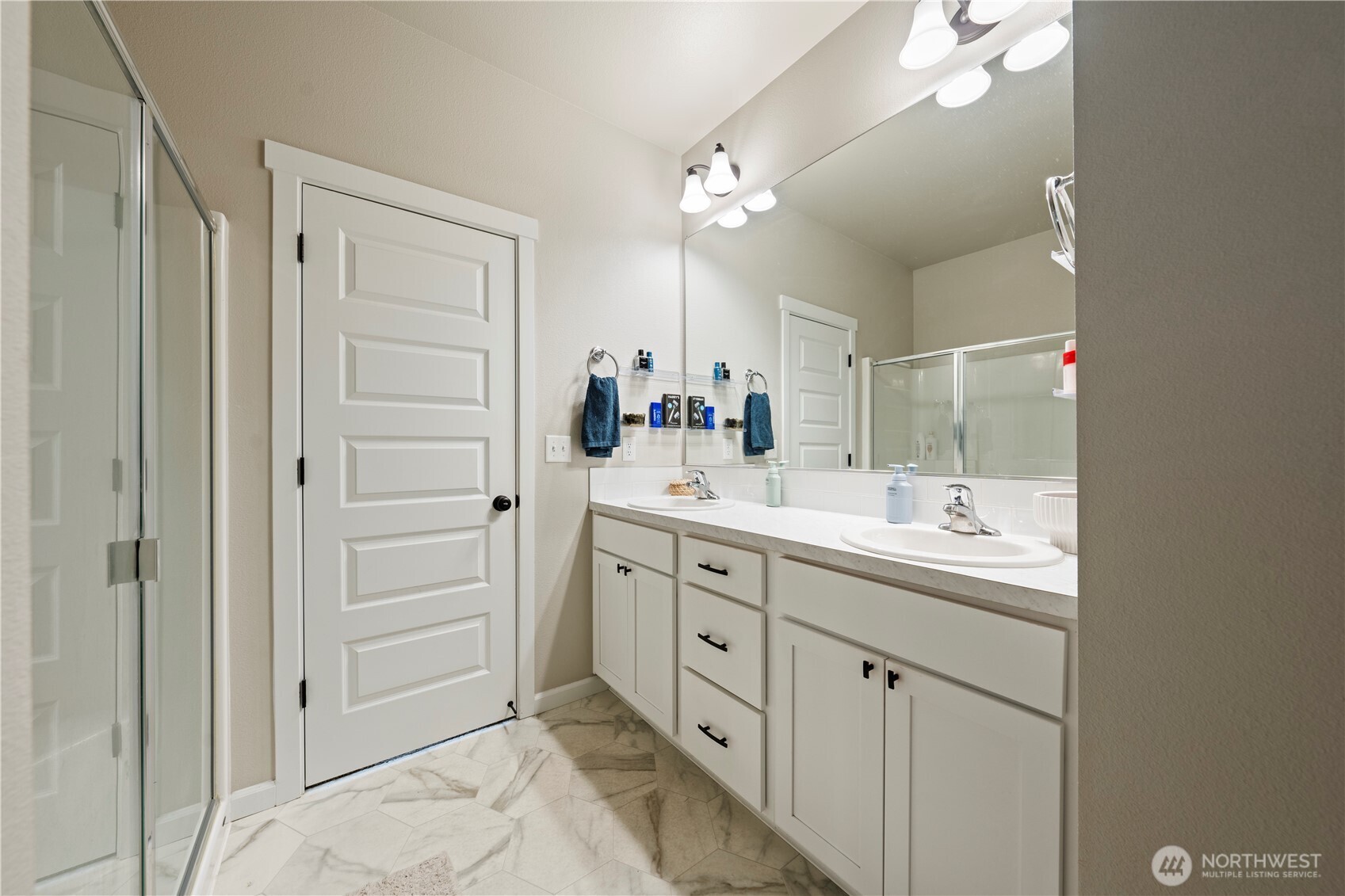 4721 W Owl Street , Moses Lake, WA 98837