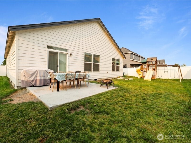 4721 W Owl Street , Moses Lake, WA 98837