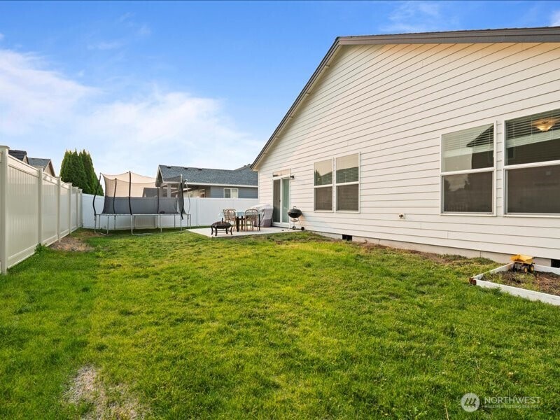 4721 W Owl Street , Moses Lake, WA 98837