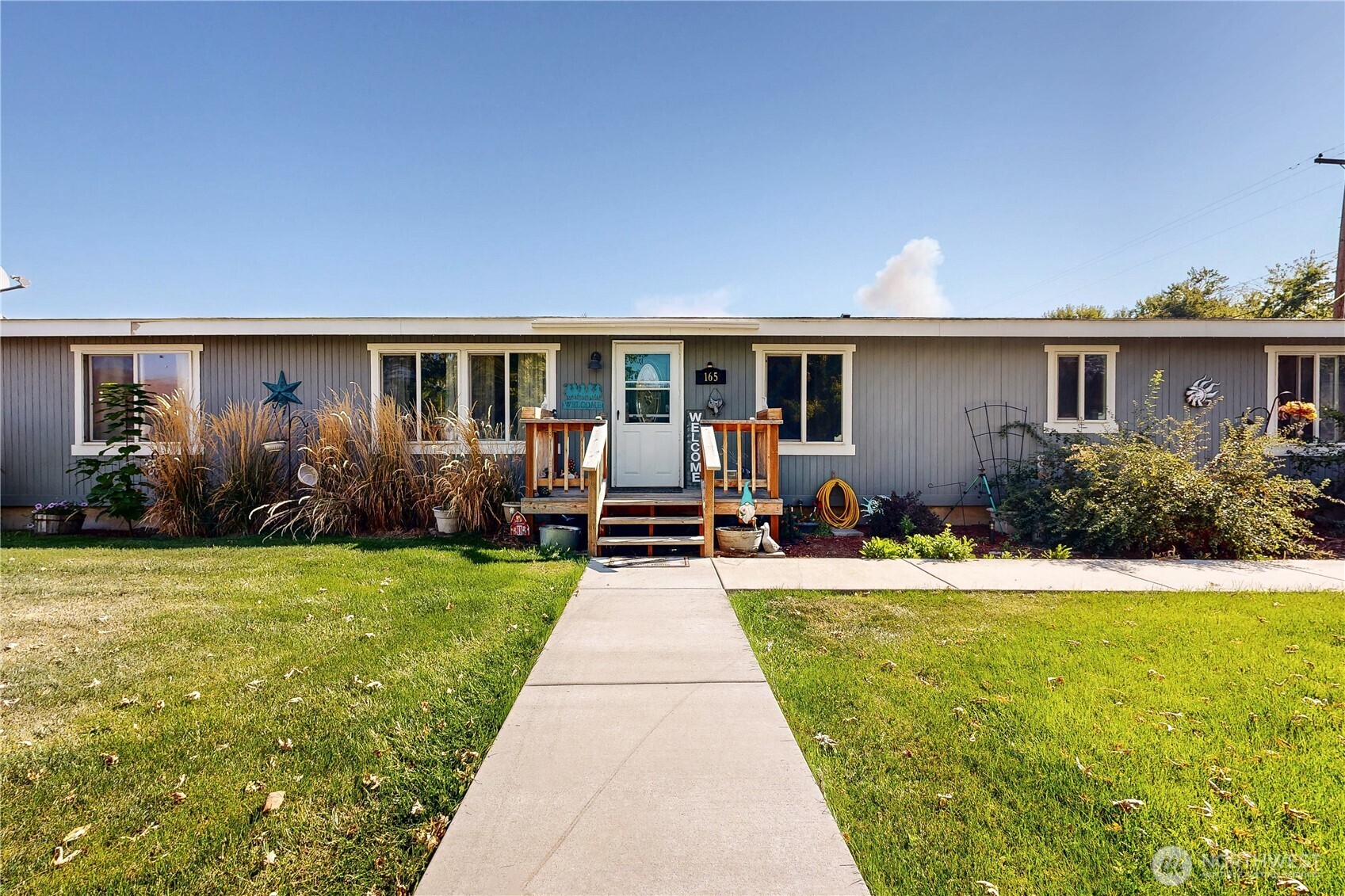 165 Harmon Street , Waitsburg, WA 99361