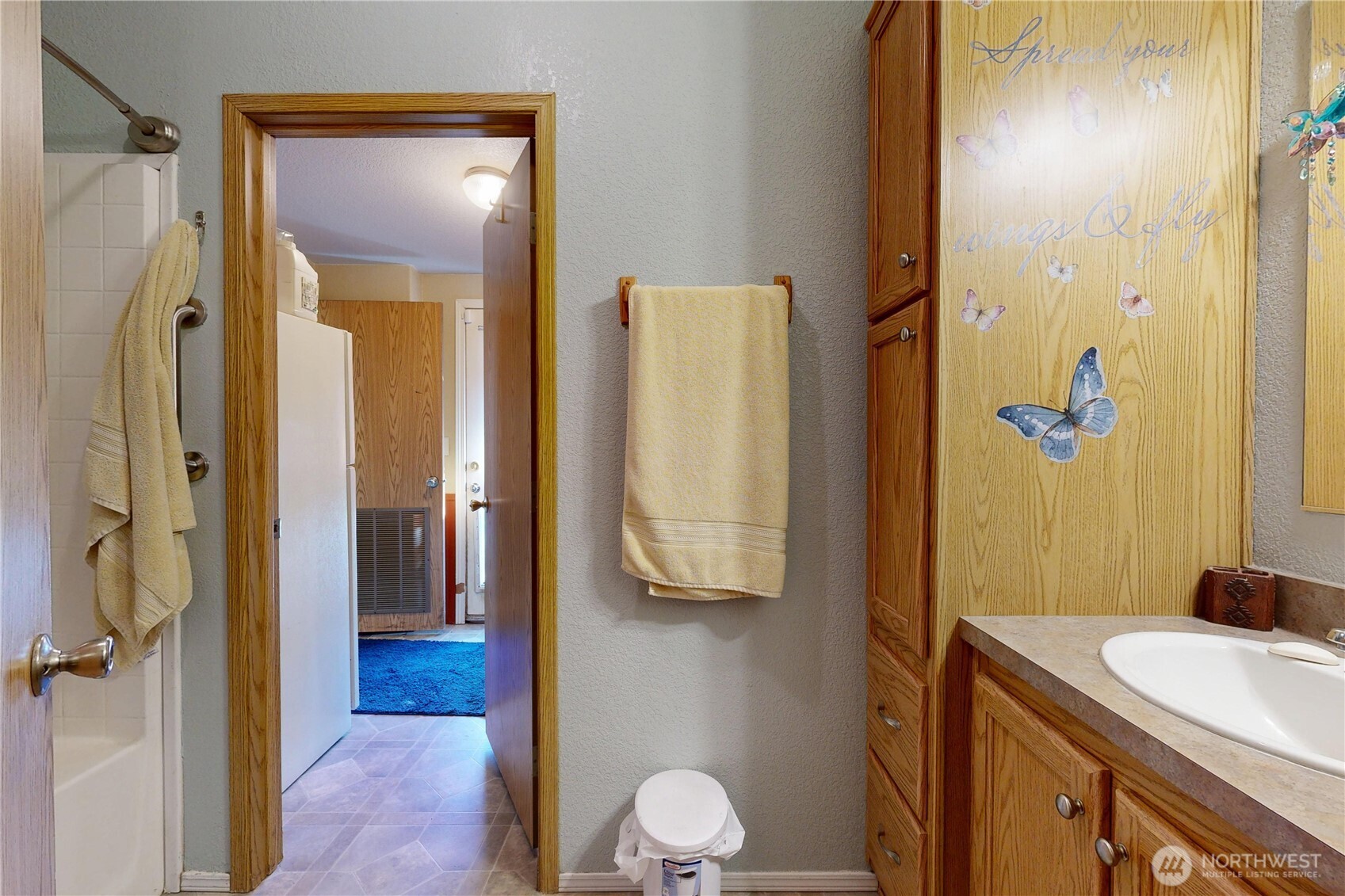 165 Harmon Street , Waitsburg, WA 99361