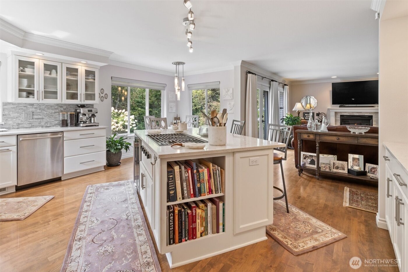 5101 Delaware Avenue , Everett, WA 98203