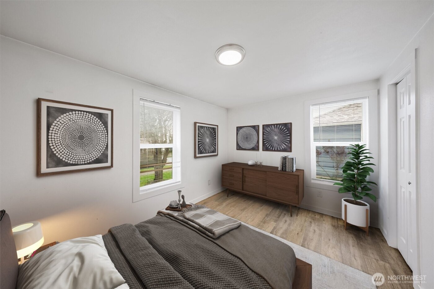 11019 NE 104TH Street , Kirkland, WA 98033-4779