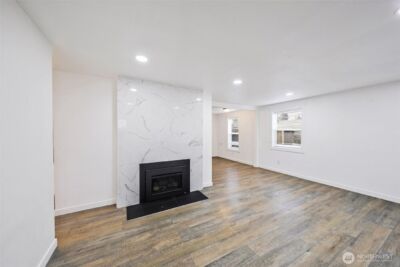 11019 NE 104TH Street , Kirkland, WA 98033-4779 - Photo 8