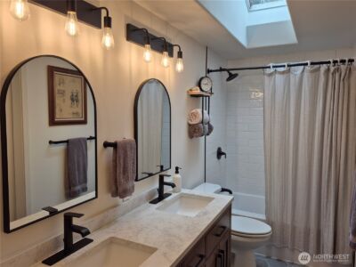 18821 SE 214th Street , Renton, WA 98058 - Photo 17