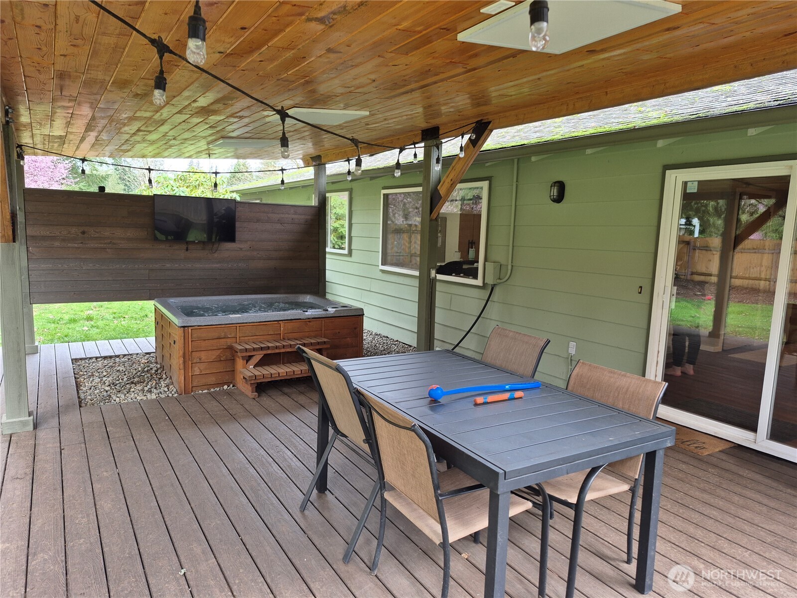 18821 SE 214th Street , Renton, WA 98058