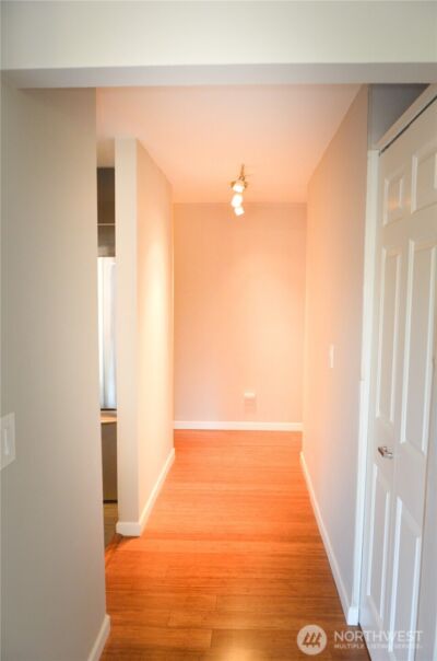 3838 Lake Washington Boulevard SE #B-5, Bellevue, WA 98006 - Photo 14