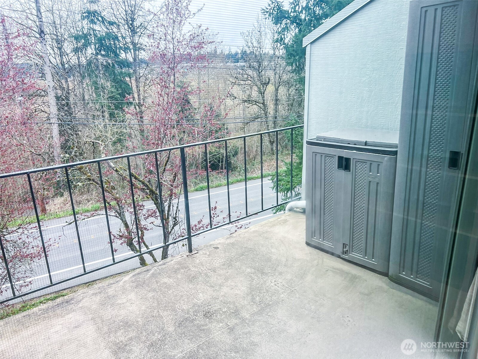 3838 Lake Washington Boulevard SE #B-5, Bellevue, WA 98006