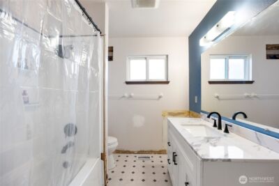 910 Lenora Street #S1404, Seattle, WA 98121 - Photo 16