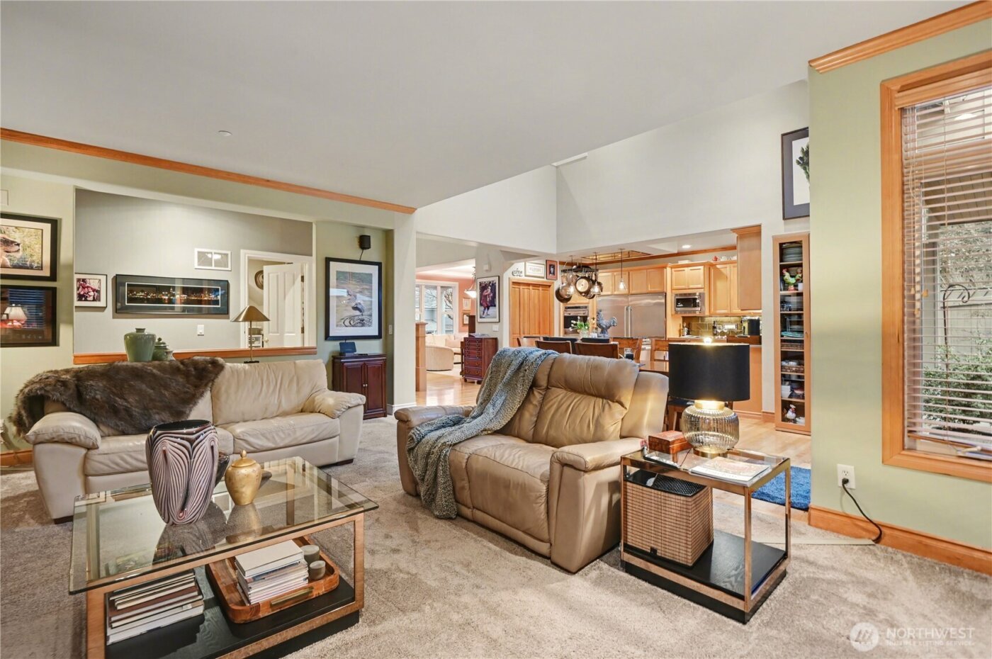 1706 111th Avenue NE, Bellevue, WA 98004