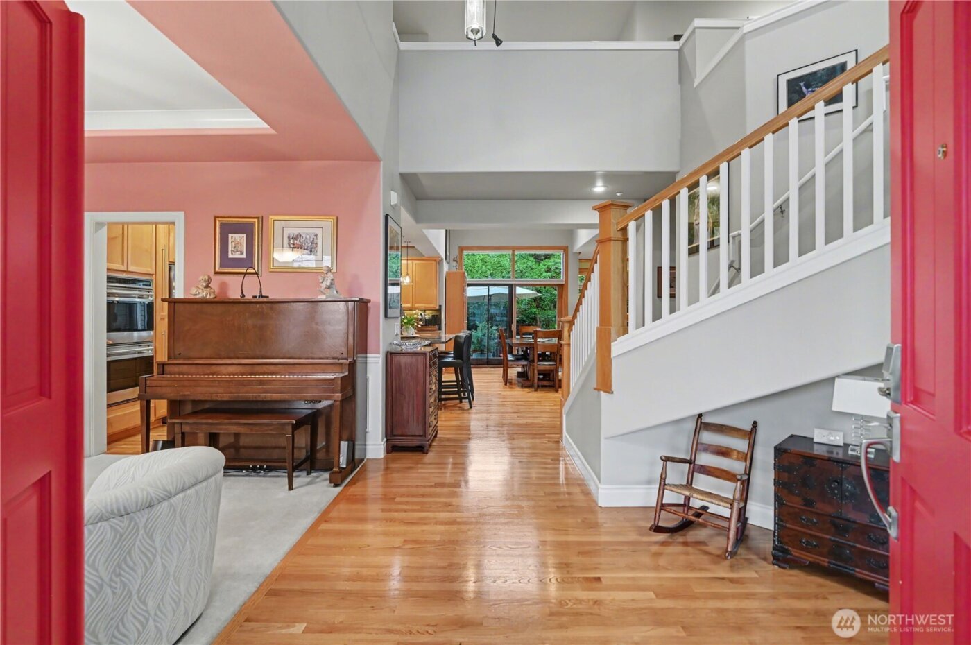 1706 111th Avenue NE, Bellevue, WA 98004