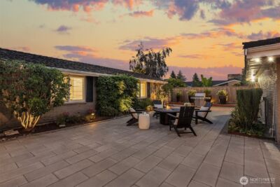 9642 Hilltop Road , Bellevue, WA 98004 - Photo 3