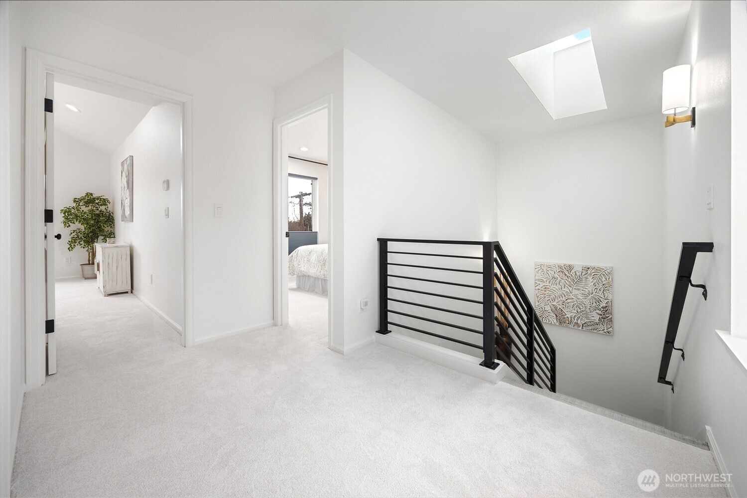 11870 SE 5th Street , Bellevue, WA 98005