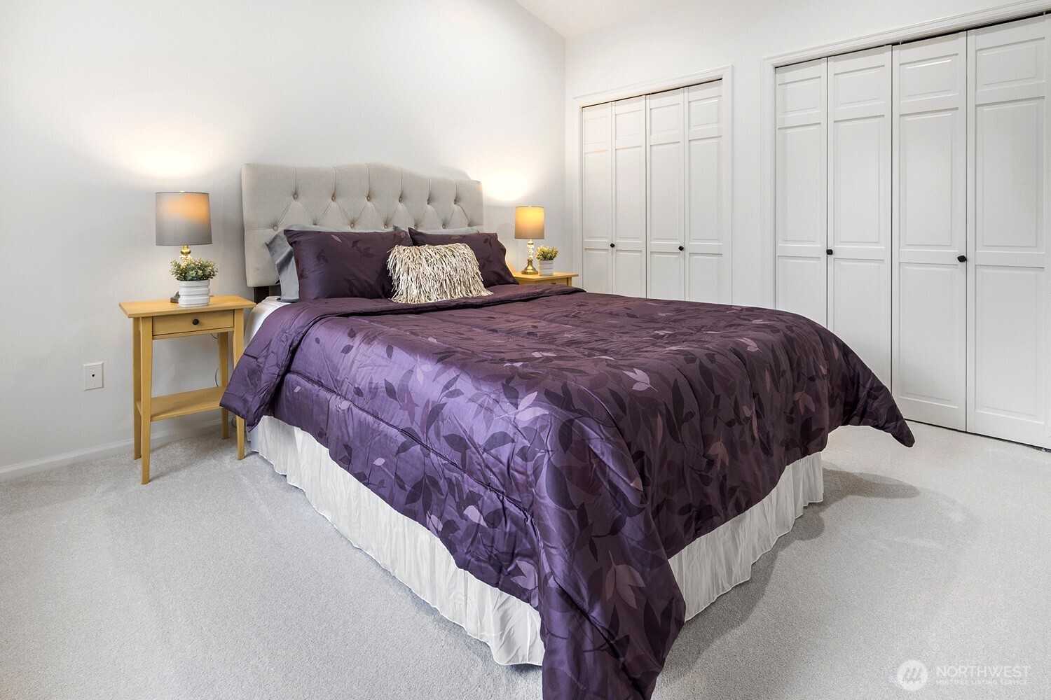 11870 SE 5th Street , Bellevue, WA 98005