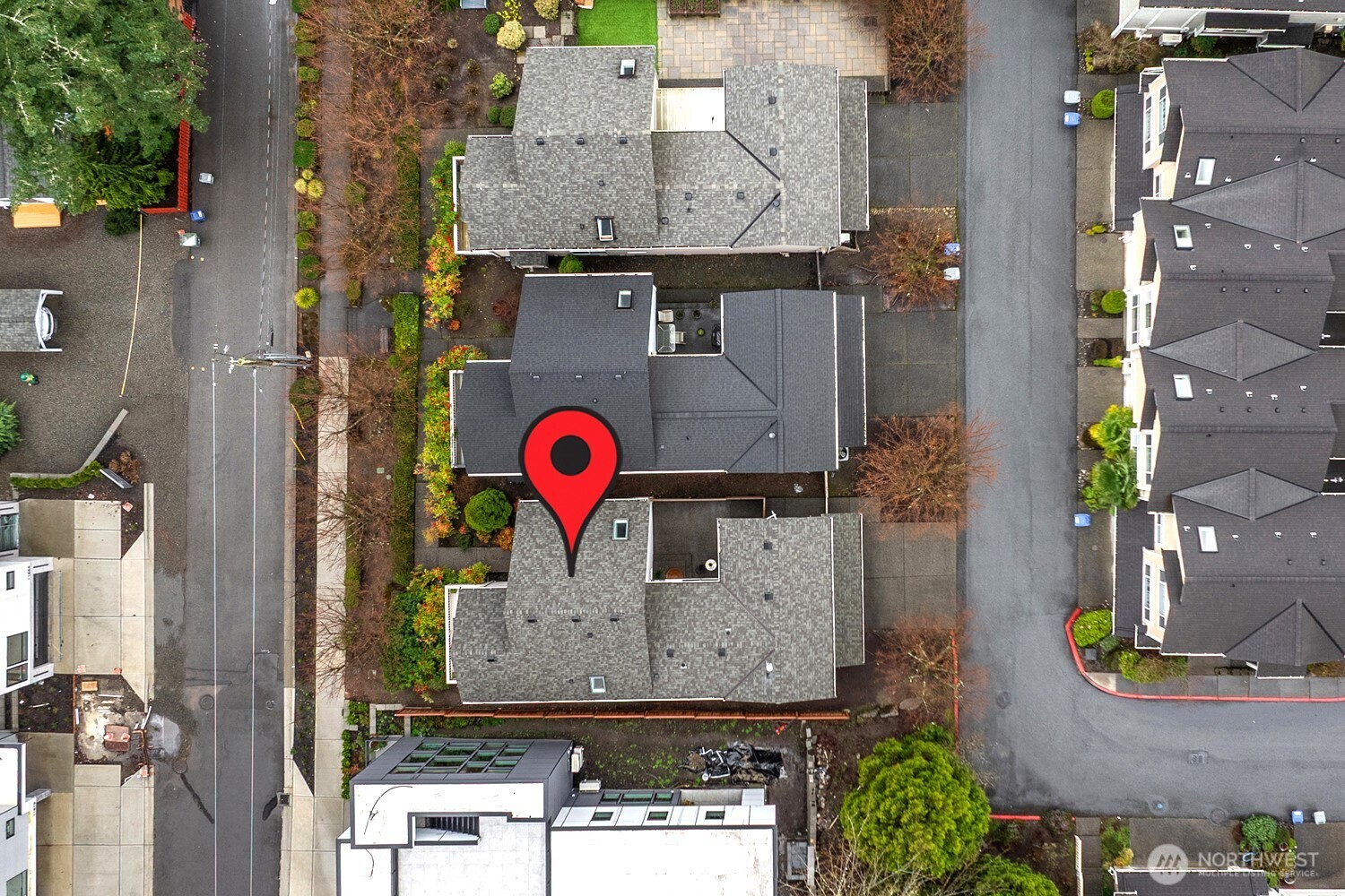 11870 SE 5th Street , Bellevue, WA 98005