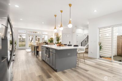 11870 SE 5th Street , Bellevue, WA 98005 - Photo 4