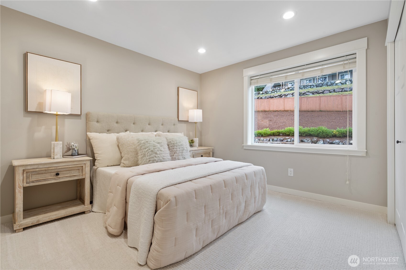 7188 169th Ave SE, Bellevue, WA 98006