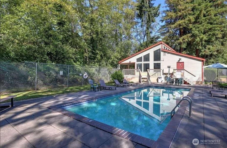 2411 S 248th Street #D24, Kent, WA 98032