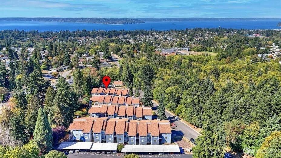 2411 S 248th Street #D24, Kent, WA 98032