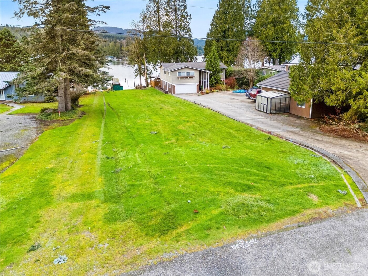 5511 104th Avenue NE, Kirkland, WA 98033-7408