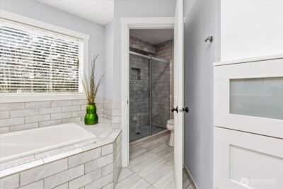 13721 SE 255th Place , Kent, WA 98042-6601 - Photo 28