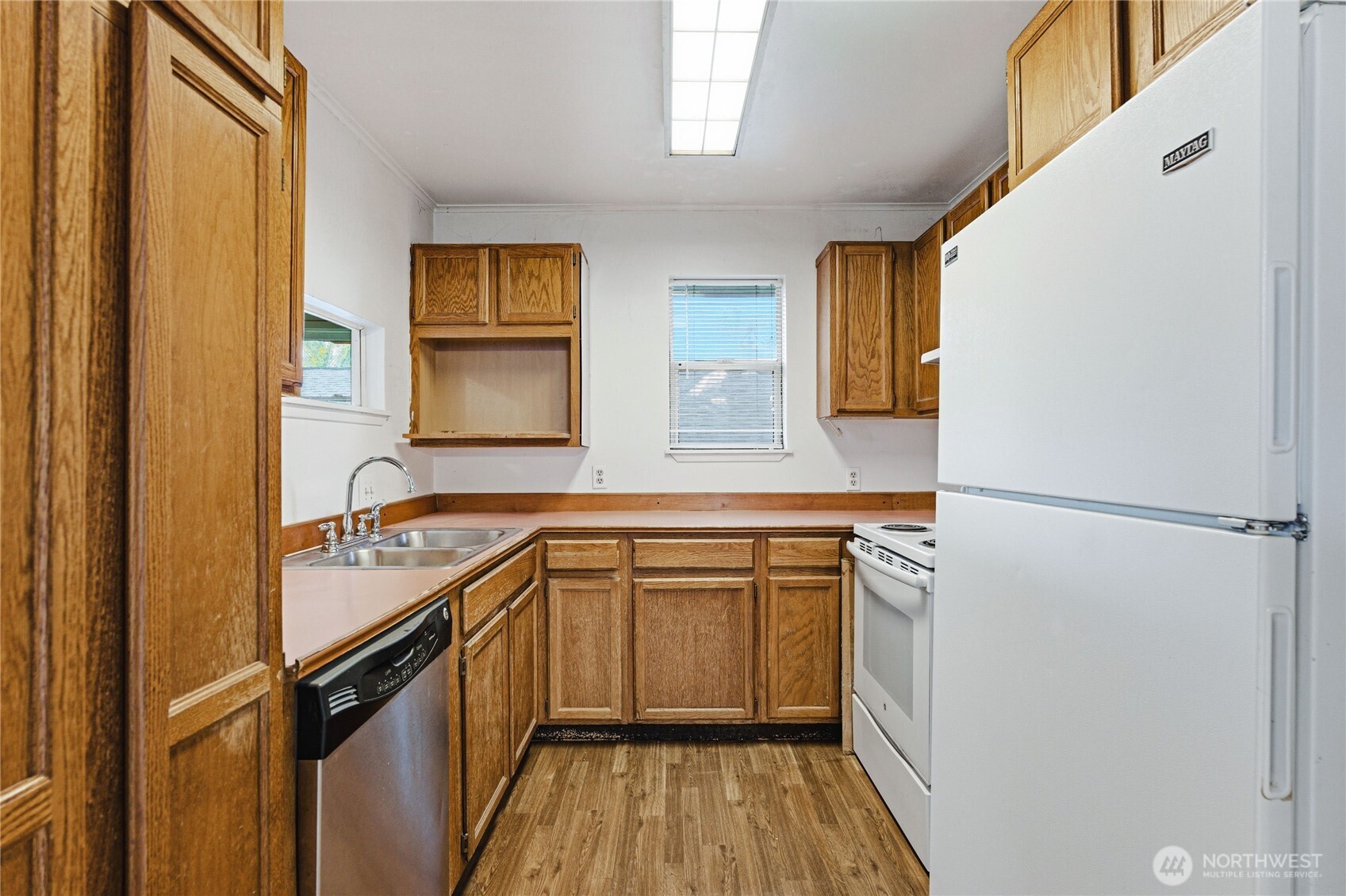 8434 34th Avenue S, Seattle, WA 98118