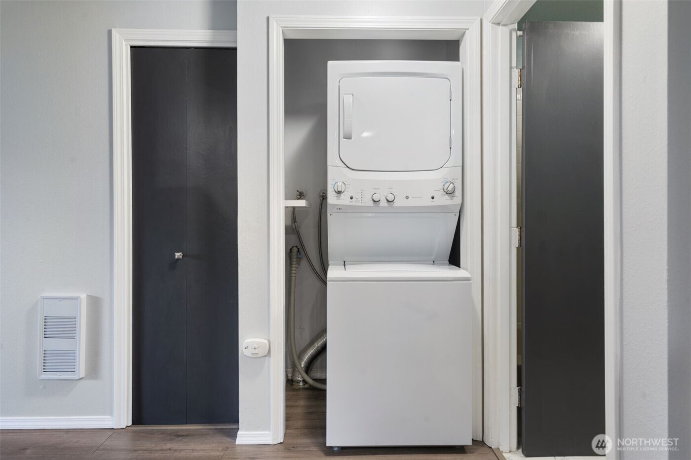 6904 NE 43rd Street #F, Vancouver, WA 98661