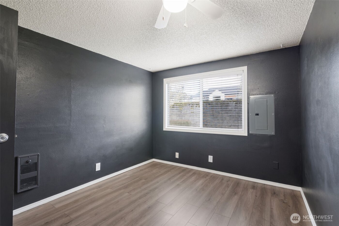 6904 NE 43rd Street #F, Vancouver, WA 98661